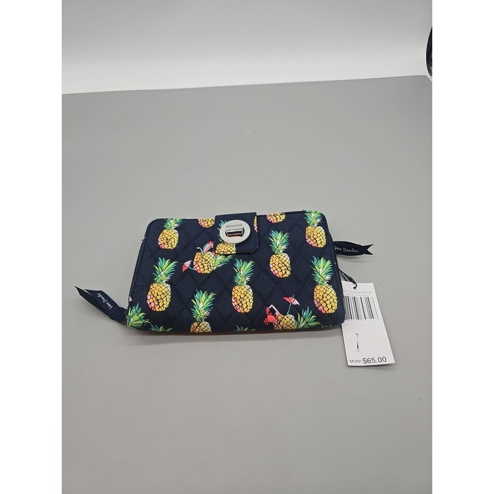 Vera Bradley TOUCAN PARTY Pineapple Credit Holders Zip Turnlock Wallet